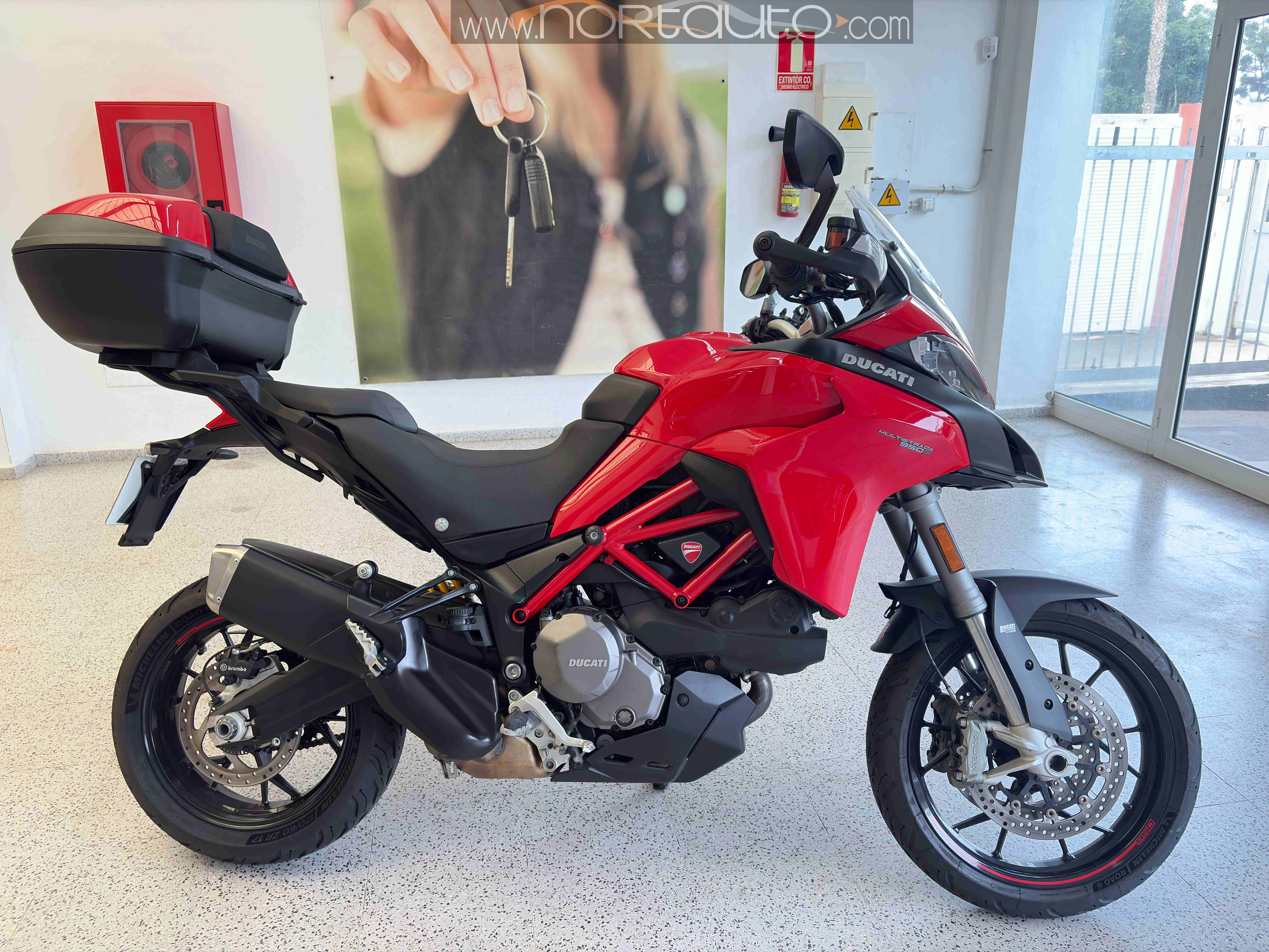 Ducati - Multistrada 950 S